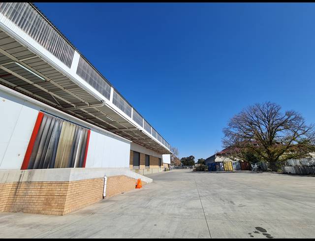 15,503M² WAREHOUSE TO LET IN TUNNEY